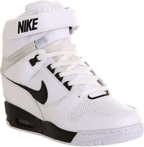 sneakers hoog nike|high top soccer shoes Nike.